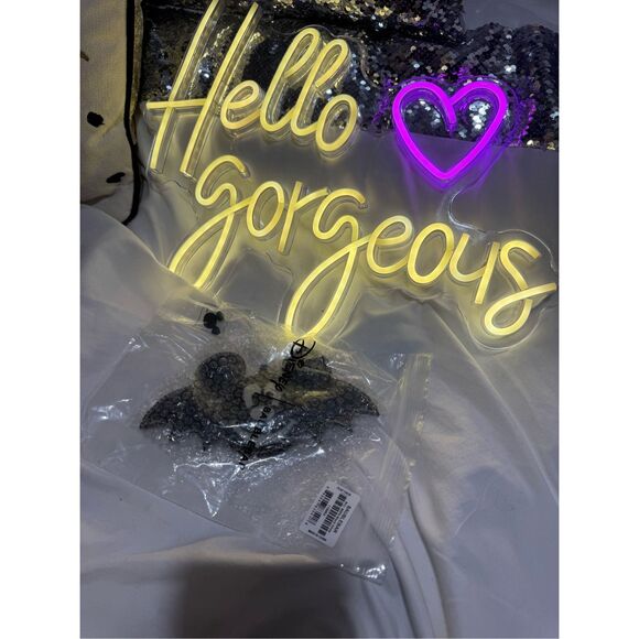 Baublebar Disney Mickey mouse holiday puff bat Halloween bag charm/keychain - Picture 6 of 10